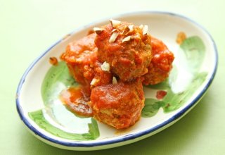 「シチリア風肉団子」刻んだアーモンドが程よいアクセントに