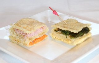 インスタ映え「油揚げサンド」 少しずつ温めパリパリ食感に