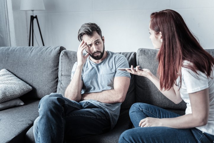 男性はどうして黙るの？（写真:iStock）