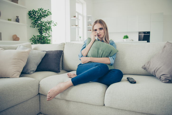 失恋ソングで悲しみをデトックス（写真:iStock）