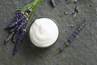 乳液先行型美容でもちもち肌効果♡秋冬の乾燥対策を先取り！