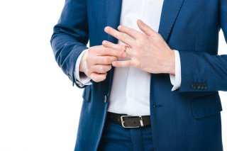 既婚男性との恋は女が廃る！ 不倫を始めると不幸になる理由