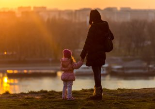 シングルマザーが胸を痛める 子供の“パパへの憧れ”の解決策