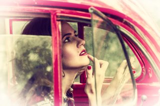 コンプレックスに思わないで…実は色気が潜んでいる箇所4選