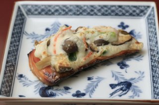 「サケの雪中焼き」濃厚なクリームチーズは和食にも合う!
