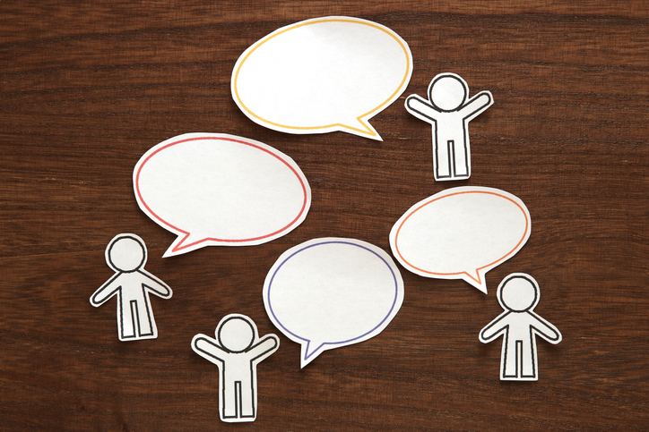 「口が堅いから！」とアピールしてくる人に限って…（写真:iStock）