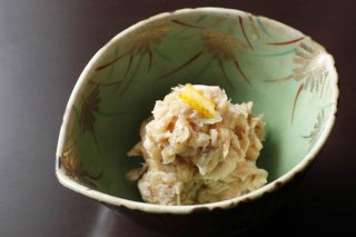 「カマ焼きポン酢和え」コツは少し値が張るポン酢を使うこと