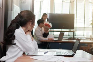 大人の魅力と包容力…年上女性が“年下の恋敵”に勝つ方法3つ