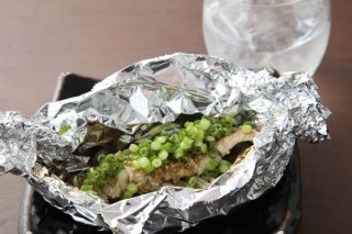 和風ケイジャンスパイスをイメージした「鳥肉の塩麹漬け」