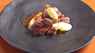 「鶏レバーの玉ネギソース炒め」レバーが苦手な人でも大丈夫