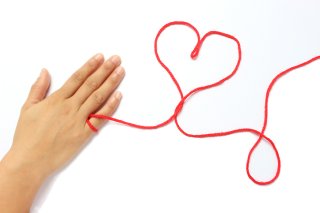 運任せじゃダメ！「運命の人と結婚できる」女性の特徴とは？