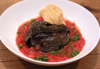 「ナスのひき肉詰めムサカ仕立て」余り食材がおしゃれに変身