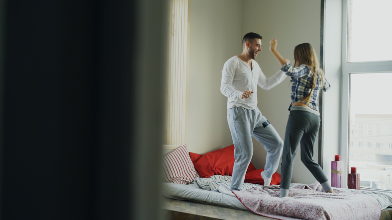 おうちでフェス気分（写真:iStock）