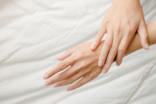 非常事態には「すっぴんネイル」（写真:iStock）