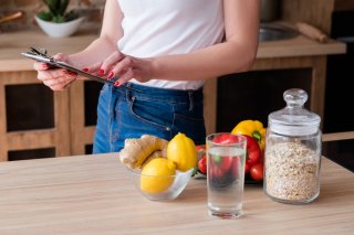 今すぐ実践! 食欲を抑える6つの方法で美ボディを目指して♡
