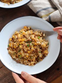 在宅ランチにマヨったら…隠しテクで絶品★納豆チャーハンを