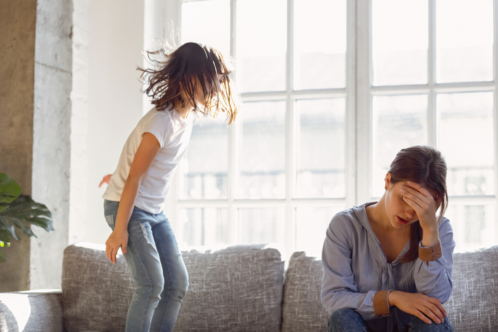 親も子ももう限界！（写真:iStock）