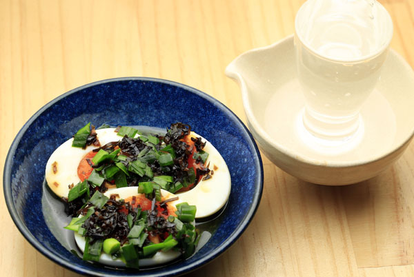 合う酒＝辛口の冷酒（Ｃ）コクハク