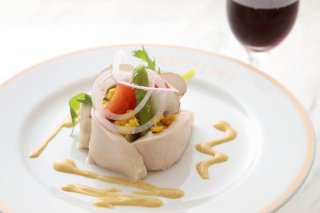 「とり胸肉の低温調理サラダ」ダイエット中でもこれならOK！