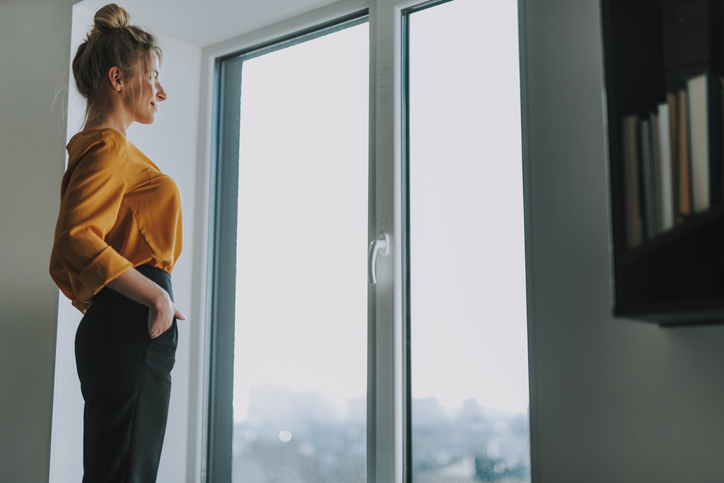 首を出すファッションを楽しめるように（写真:iStock）