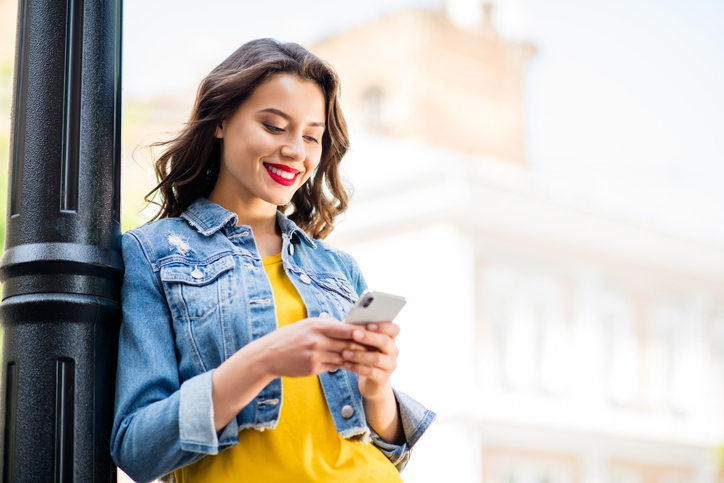 短文LINEでもがっかりしない（写真:iStock）