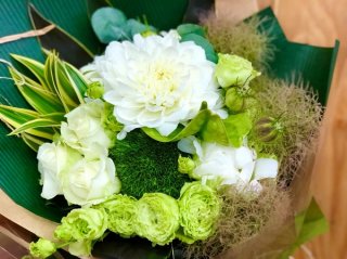 父の日に何贈る？「幸運の花」は家族円満のラッキーアイテム