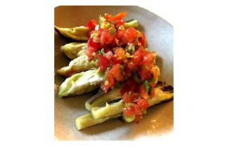 「蒸しナスの中華サルサ」ピリ辛な時短レシピをテキーラと！