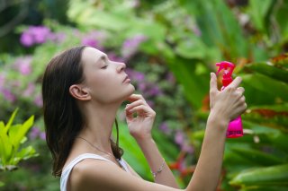 知らないと損！夏場にミスト化粧水を使うメリット＆使い方