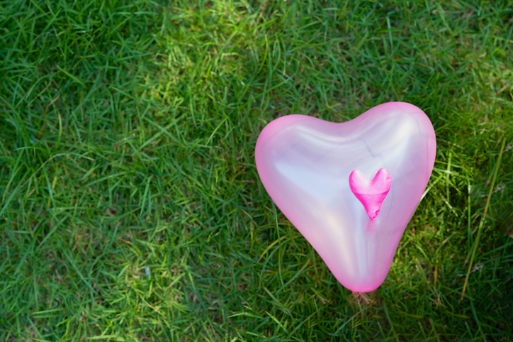 気持ちのこもった褒め言葉でハッピーに（写真:iStock）