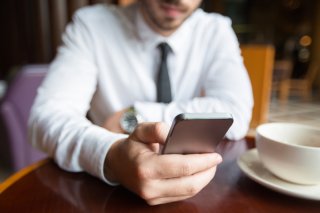 浮気常習夫たちがコロナ禍に相手を見つけている“意外な場所”