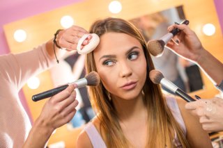 “老け見えメイク”になってない？ 5つの特徴＆脱出する方法♪