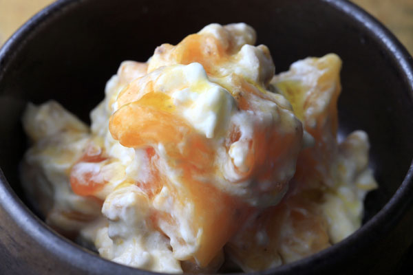 合う酒＝果実味のある白ワイン（Ｃ）コクハク