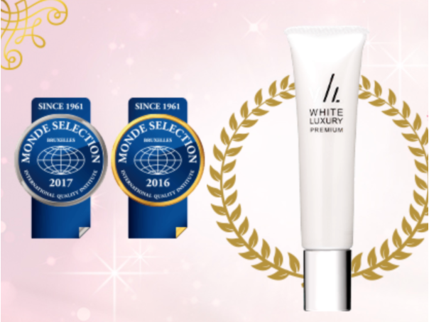 ホワイトラグジュアリー