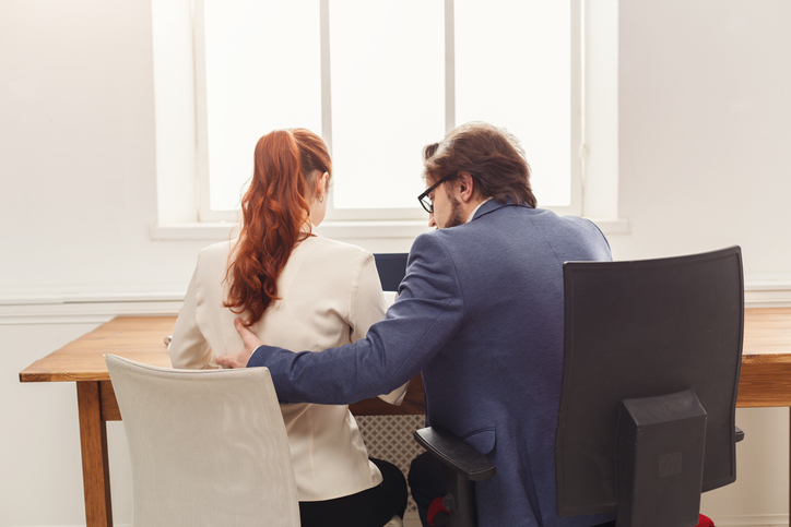 どうしようもなく惹かれてしまう（写真:iStock）