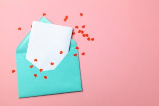 ラブレターのメリット5つ♡ 恋の成就率を上げる書き方は?