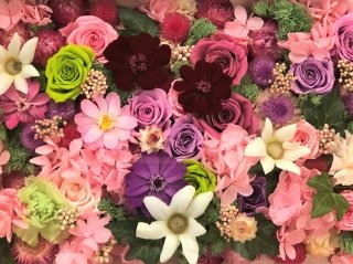 花を贈られるのは迷惑？ 受け取る女性の心理を花屋が考察