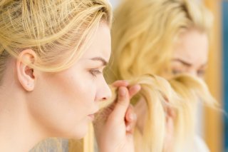 アラサー女子の“老け髪”問題…原因とヘアケアをプロが伝授！