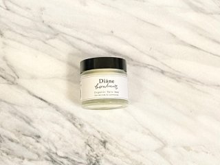 マスクの肌悩みやニオイに…美容家厳選おすすめアイテム3選