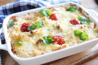 ふぅふぅ！冬のおうちパーティーでメインになる大皿グラタン！