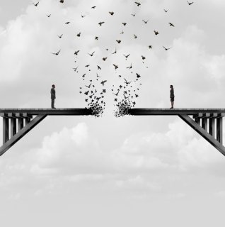 喧嘩別れするカップルの5つの特徴！ 後悔しないためには？