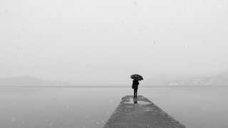 彼は寂しくないの？ 会えない時の不安を解消する5つの方法