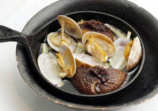 「しいたけと食べるラー油のオーブン焼き」食感に秘密あり!