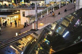 鏡の世界は… 2021.2.5（金）