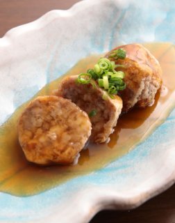 隠し味はマヨ!「ミンチ入り蓮根饅頭」驚きのふわふわ食感