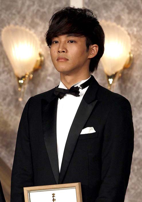 イケメン俳優から実力派俳優の仲間入りをした松坂さん／（C）日刊ゲンダイ