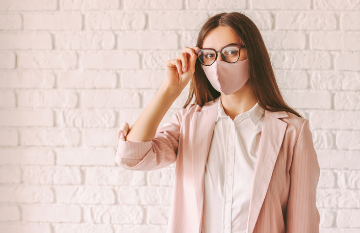 快適なマスク×眼鏡ライフを（写真:iStock）