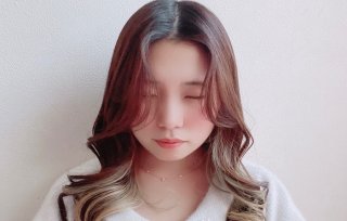 大人っぽくもガーリーにも