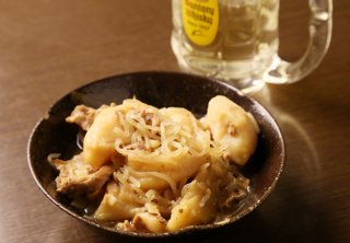 豚肉がおいしい「新ジャガの肉ジャガ」思わず顔がほころんだ