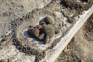 置き去りにされた砂場の芸術 2021.4.6（火）