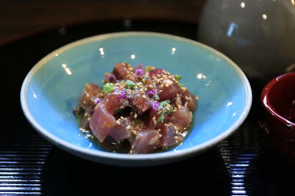 合うお酒＝きりっとした冷酒（Ｃ）コクハク